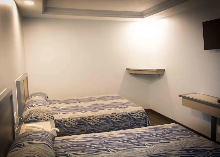 Hotel Antas 2*